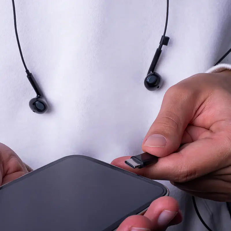 Casti stereo si microfon USB-C 1.2m negru maXlife MXEP-04