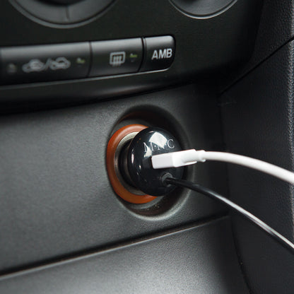 Adaptor 3in1 pentru bricheta auto 12-24V - USB + cablu Lightning Micro USB si USB Type-C 3.1A negru M`N`C 54920BK