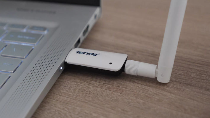 Adaptor retea USB 2.0 wireless N 300Mbps antena externa U1 Tenda