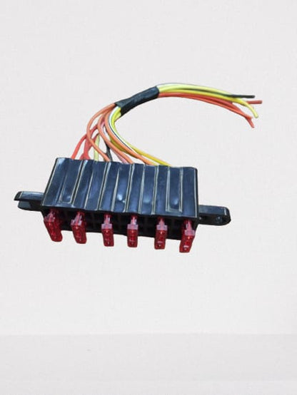 Suport siguranta auto medie 20mm cutie /bloc pentru 6 sigurante 10A /incluse /cu fir